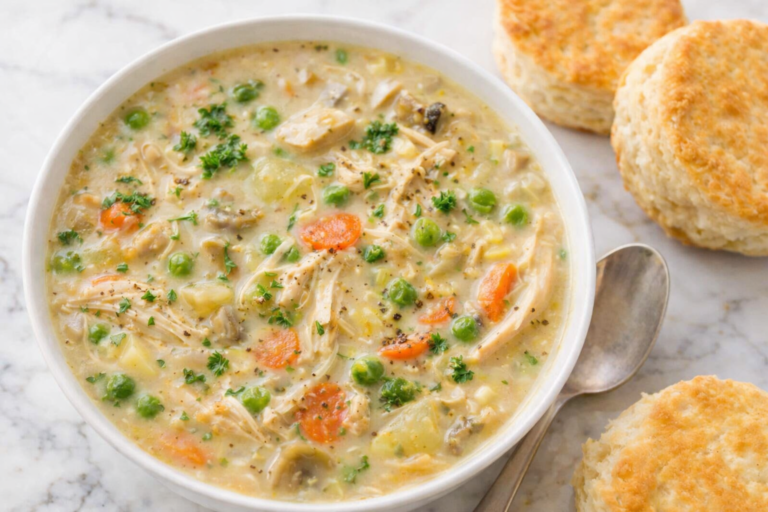 Creamy Chicken Pot Pie Soup